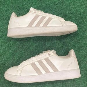 Decent shoes bought and are too big